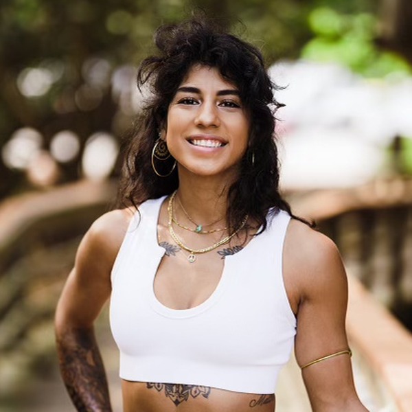 Carolina Pelletier, Breathwork & Meditation Expert